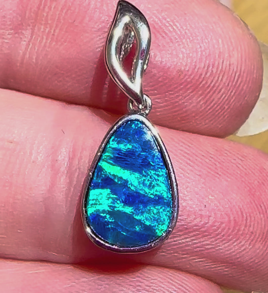 Australian sterling silver opal pendant