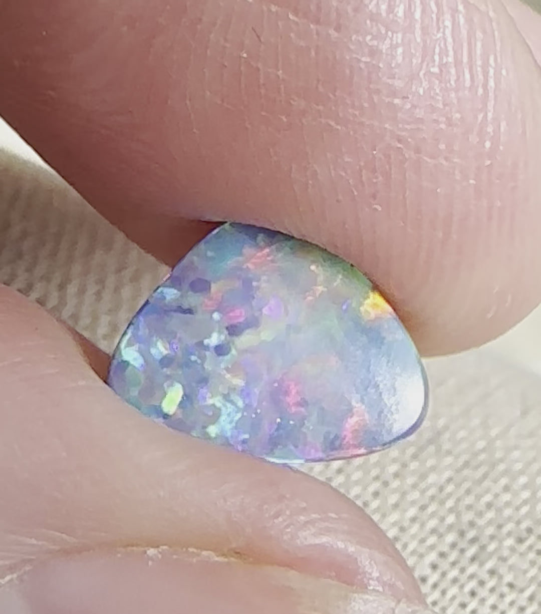 Product No.80 - Mintabie opal doublet - Opal Essence Wholesalers