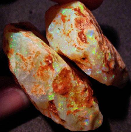 Lambina Crystal 1.399 troy ounces - Opal Essence Wholesalers 