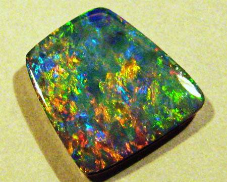 Product No.69 - Mintabie opal doublet - Opal Essence Wholesalers 